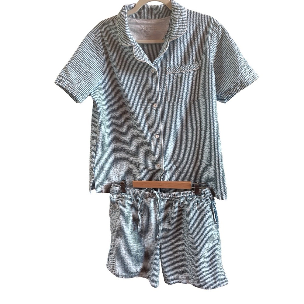Vermont Country Store Woman's Aqua White Seersucker Pajama Short Set Size Medium